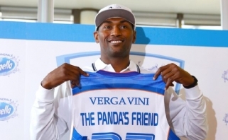 Metta World Peace: nieko negirdėjau apie "Lakers" susidomėjimą